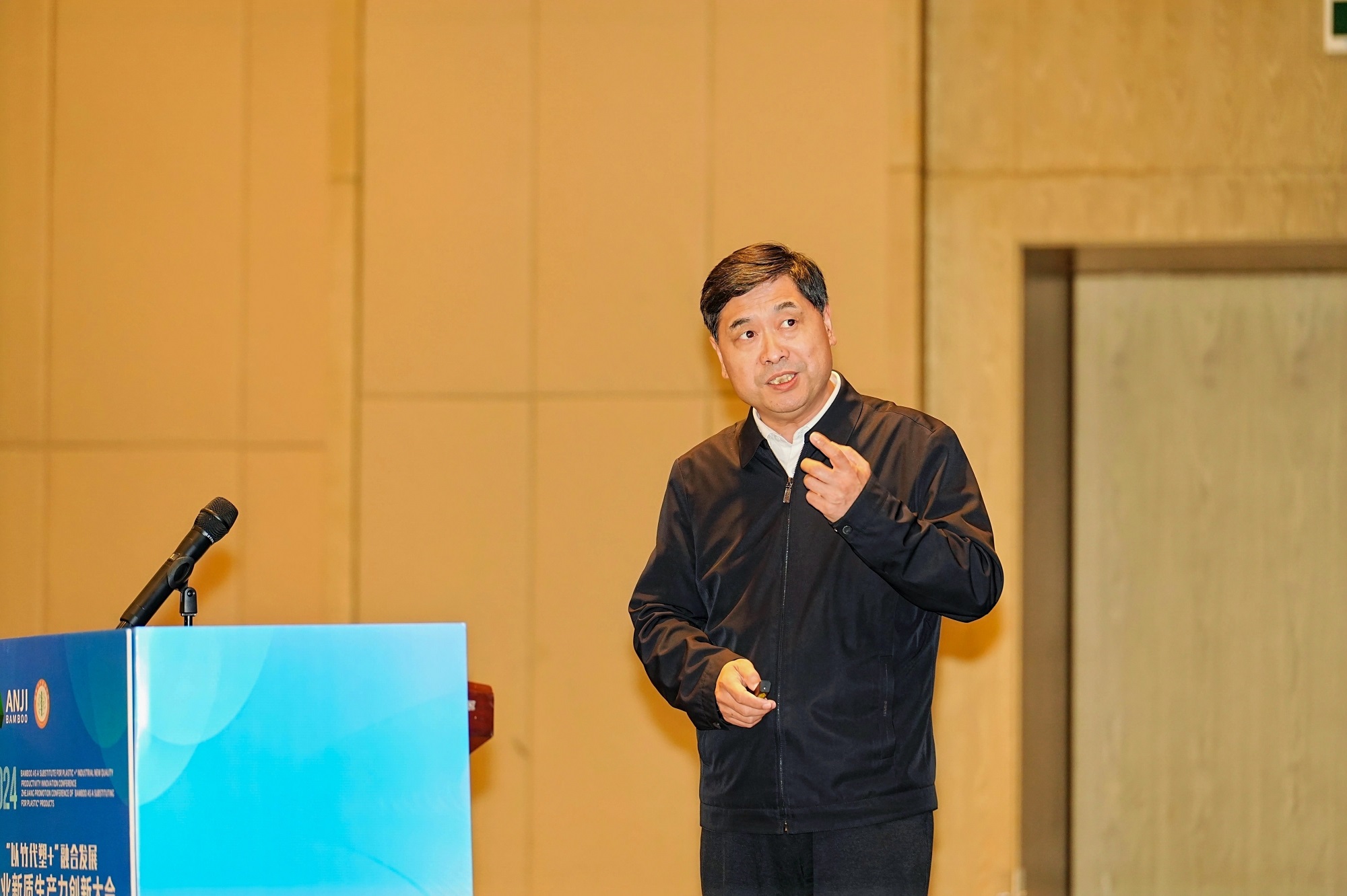 24王忠勇.jpg